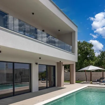 Villa Dujma By Guide Urinj