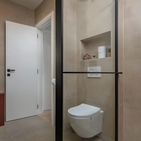 Dujma By Guide Villa