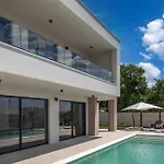Villa Dujma By Guide Urinj