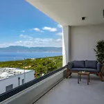 Dujma By Guide Villa *